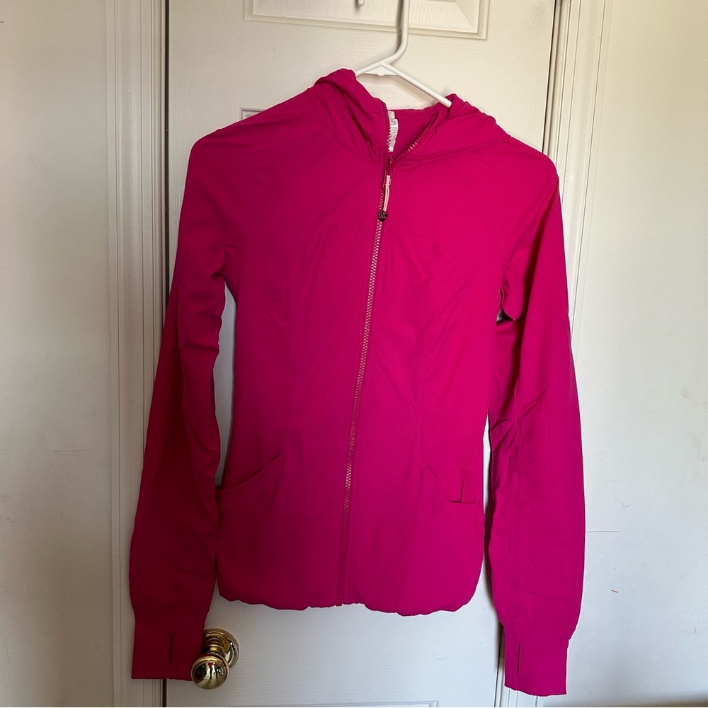 Lululemon Hoodie size 6, color bright pink